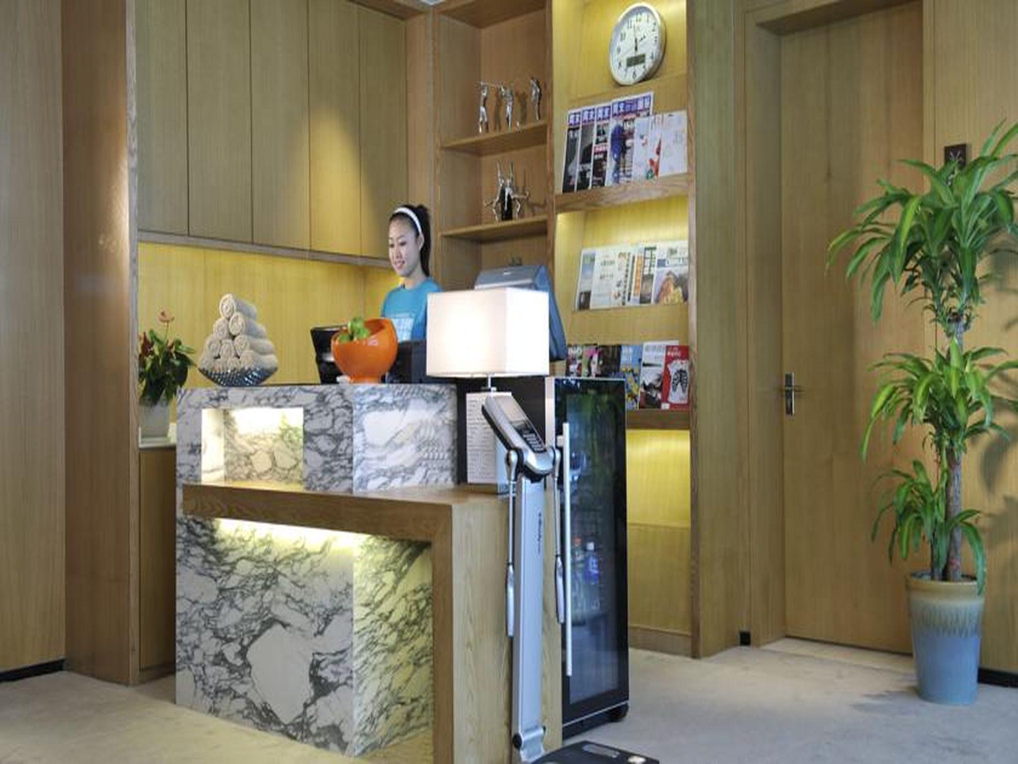 Wongtee V Hotel شينزين المظهر الخارجي الصورة