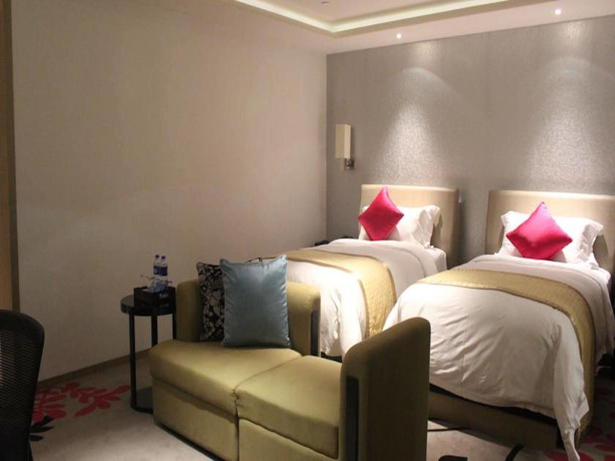 Wongtee V Hotel شينزين المظهر الخارجي الصورة